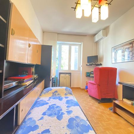 Beada Home, A Pochi Passi Dal Centro Storico Milano E Navigli, Con Fermata Metropolitana Sotto Casa Extérieur photo